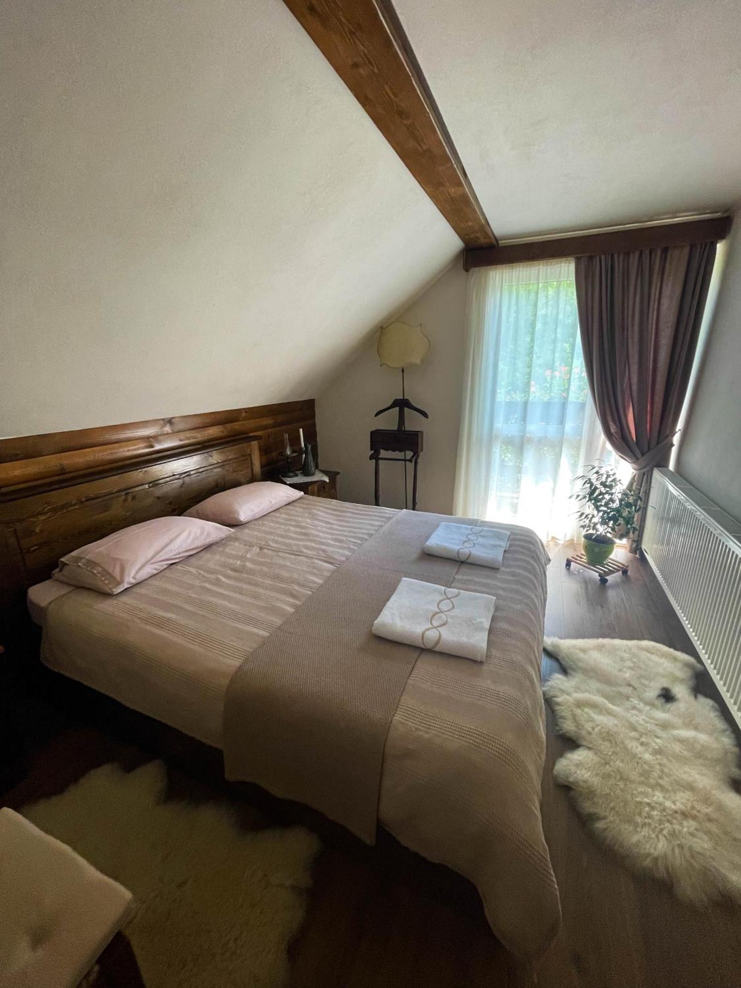 Cabana La Domnu' De Pe Vale Villa Nagyenyed Kültér fotó